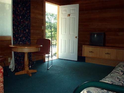 Riverview Lodge Wasaga Beach Habitación foto